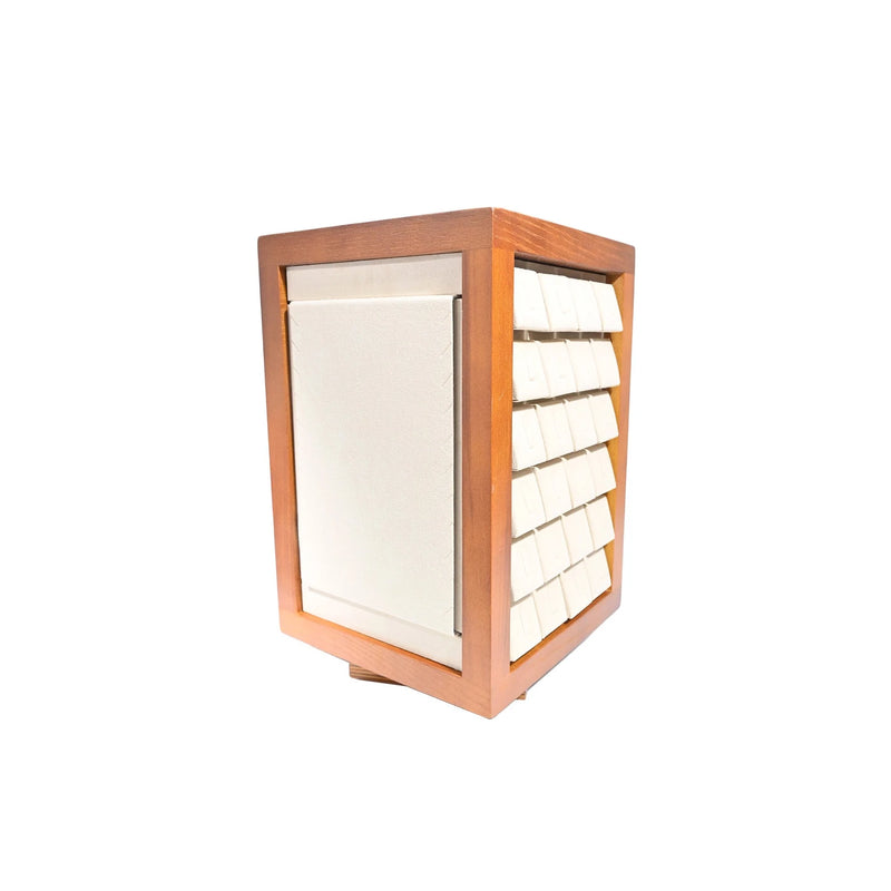 Expositor conjunto para múltiplas jóias beige